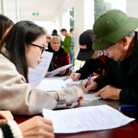 Quy trình chi trả trợ cấp hưu trí xã hội được thực hiện như thế nào?