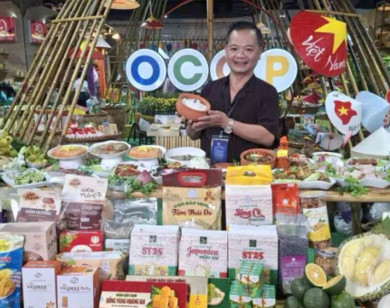Sáng nay (24/10) diễn ra Tọa đàm “Phát triển làng nghề Hà Nội gắn với xây dựng thương hiệu sản phẩm OCOP”