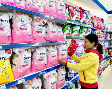 Siêu thị giảm giá kích cầu tiêu dùng những tháng cuối năm