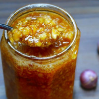 Những lợi ích tuyệt vời của tỏi ngâm mật ong trong mùa đông