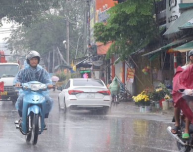 Thời tiết ngày 27/10/2025: Bắc Bộ nắng ráo, Nam Bộ tiếp tục có mưa lớn