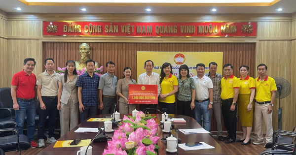 HUBA và HTBC chung tay trao hơn 2,25 tỷ đồng hỗ trợ đồng bào vùng lũ tại Thanh Hóa