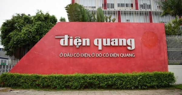 Điện Quang nói gì khi cổ phiếu DQC bị cảnh báo và kiểm soát?