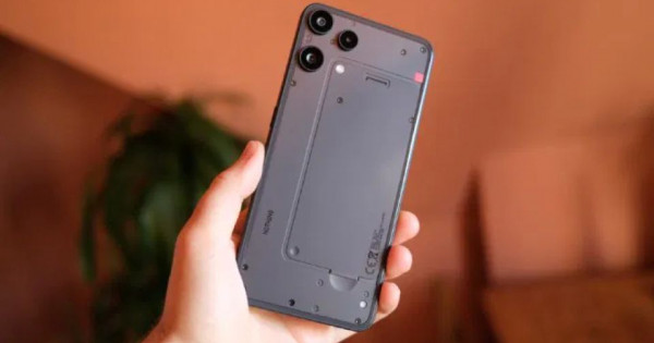 Nothing Phone (3a) Lite ra mắt, thiết kế độc đáo và hiệu năng ổn định