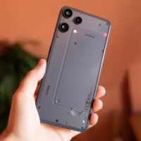 Nothing Phone (3a) Lite ra mắt, thiết kế độc đáo và hiệu năng ổn định