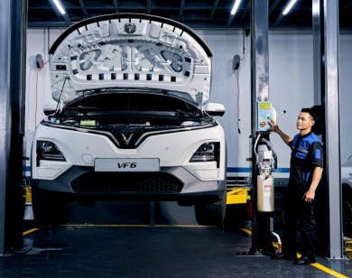 1 năm xưởng dịch vụ tăng gấp 3, VinFast không có đối thủ về hậu mãi tại Việt Nam