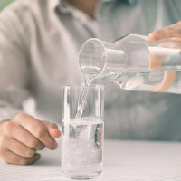 Thói quen giúp cơ thể giữ nước hiệu quả vào mùa thu