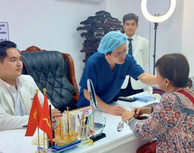 Căng da nâng cơ mặt: Chìa khóa tái sinh thanh xuân bền vững tại Tony An An