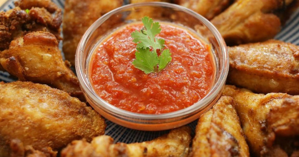 Top thực phẩm không nên ăn trước khi đi ngủ