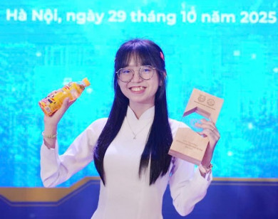 Từ xưởng cơ khí đến phòng lab: Khi những nữ sinh Khoa học Công nghệ viết nên định nghĩa mới về “bền đam mê”