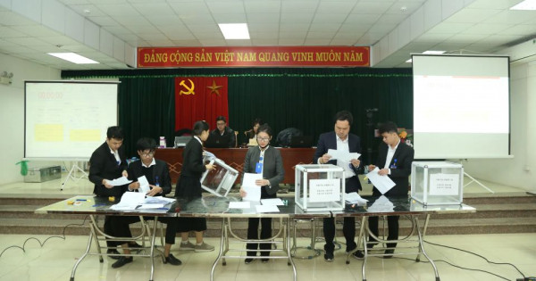 Đấu giá đất ngoại thành trầm lắng vì nhiều “nút thắt”