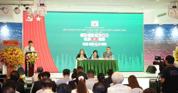 "Chuyển mình" thành Hiệp hội Doanh nghiệp Hàng Việt Nam chất lượng cao và dấu ấn chiến lược