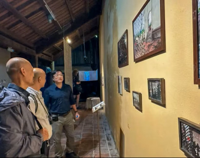 Di sản múa rối nước qua góc nhìn nhiếp ảnh