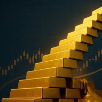 Giá vàng ngày 13/11/2025: Vàng trong nước giảm sốc, thế giới lại tăng vọt