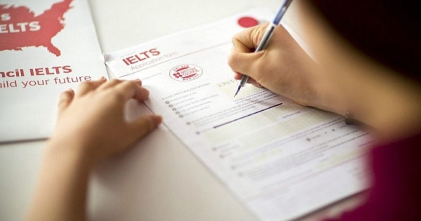 Sự cố kỹ thuật trong kỳ thi IELTS: Nhiều trường đại học rà soát lại chứng chỉ