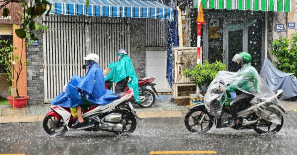 Thời tiết ngày 15/11/2025: Tây Nguyên và Nam Bộ có mưa dông chiều tối