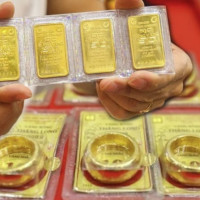 Giá vàng ngày 14/11/2025: Vàng trong nước tăng mạnh, vượt 154 triệu đồng/lượng