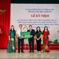 Nestlé trao tặng phòng máy tính giúp học sinh tiếp cận công nghệ