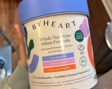 Sữa ByHeart gây ngộ độc: Bộ Y tế yêu cầu gỡ bỏ thông tin sữa này trên sàn thương mại điện tử