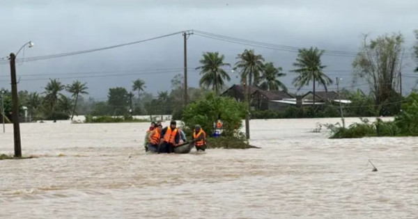Tình dân tộc, nghĩa đồng bào