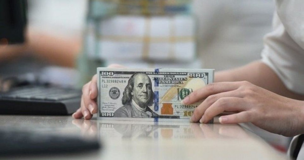 Giá ngoại tệ ngày 28/11/2025: Sức ép chính trị và kinh tế đẩy USD suy yếu