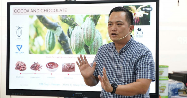 Chuyên gia Pháp và công nghệ của TIM Corp biến cacao Việt thành "vàng nâu"