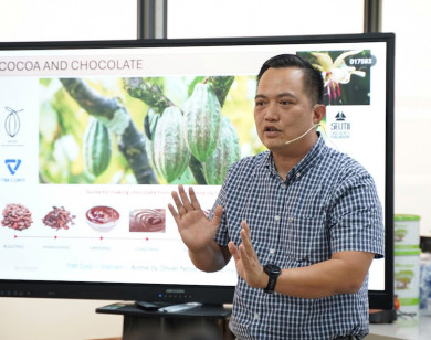Chuyên gia Pháp và công nghệ của TIM Corp biến cacao Việt thành "vàng nâu"