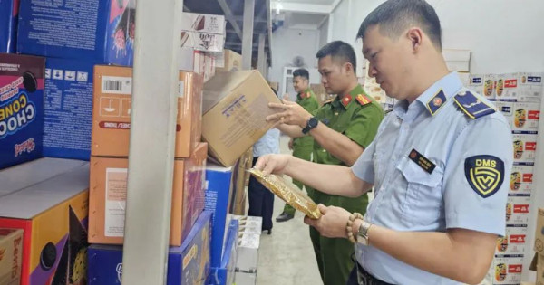 Vẫn “nóng” cuộc chiến chống hàng lậu, hàng giả dịp cuối năm