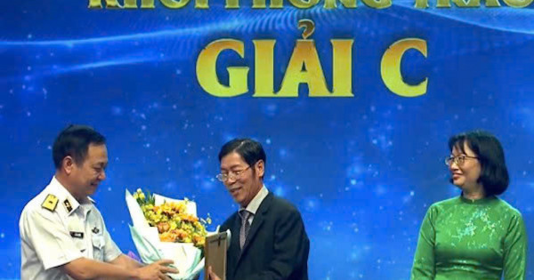 TP Hồ Chí Minh vinh danh 127 tác giả xuất sắc trong cuộc thi "Học tập, làm theo lời Bác"