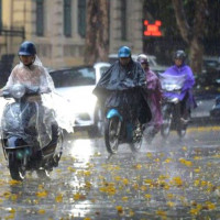 Thời tiết ngày 7/12/2025: Bắc Bộ tiếp tục rét, nhiệt độ thấp nhất dưới 15°C ở vùng núi