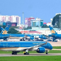 Vé máy bay Tết Nguyên Đán 2026 tăng cao kỷ lục