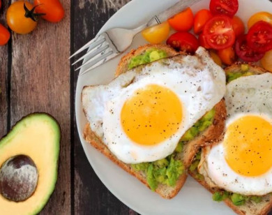 Những sai lầm nghiêm trọng gây tăng cân sau tuổi 40