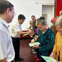 TP Hồ Chí Minh: Hỗ trợ 25-30% tiền phí cho người thuộc hộ nghèo, cận nghèo tham gia Bảo hiểm xã hội tự nguyện