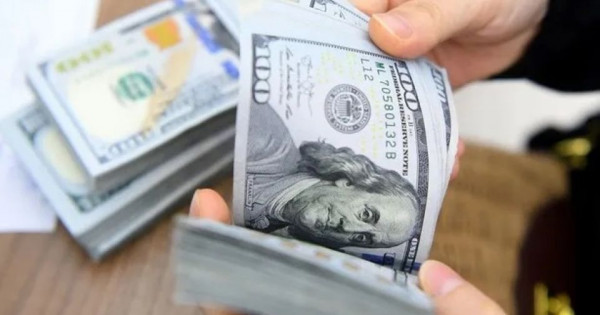 Giá ngoại tệ ngày 12/12/2025: USD giảm mạnh