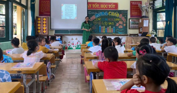 Đề xuất giảm thủ tục hành chính về chuyển trường cho học sinh