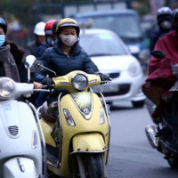 Thời tiết ngày 13/12/2025: Bắc Bộ chìm trong mưa rét, Nam Bộ duy trì nắng nóng