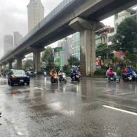 Thời tiết ngày 17/12/2025: Bắc Bộ mưa rét, Nam Bộ duy trì nắng ấm