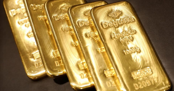 Giá vàng ngày 18/12/2025: Vàng thế giới và trong nước cùng tăng