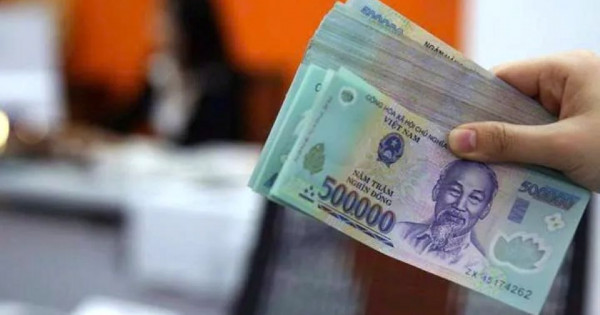 Bộ Nội vụ phản hồi kiến nghị tăng lương, phụ cấp cho cán bộ xã, thôn năm 2026