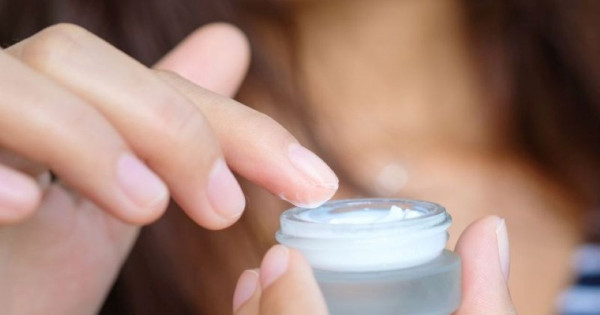 Thu hồi toàn quốc kem trắng da, ngừa mụn, mờ thâm LYNSHAO do chứa Dexamethason