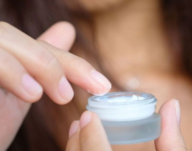 Thu hồi toàn quốc kem trắng da, ngừa mụn, mờ thâm LYNSHAO do chứa Dexamethason