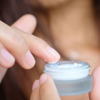 Thu hồi toàn quốc kem trắng da, ngừa mụn, mờ thâm LYNSHAO do chứa Dexamethason