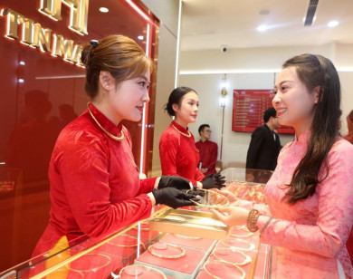 Giá vẫn tăng và thị trường vàng vẫn ẩn chứa nhiều rủi ro