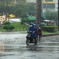 Thời tiết ngày 27/12/2025: Bắc Bộ rét đậm, Trung Bộ có mưa dông rải rác