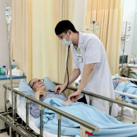 Kiến nghị xem xét hộ khó khăn được hỗ trợ đóng bảo hiểm y tế