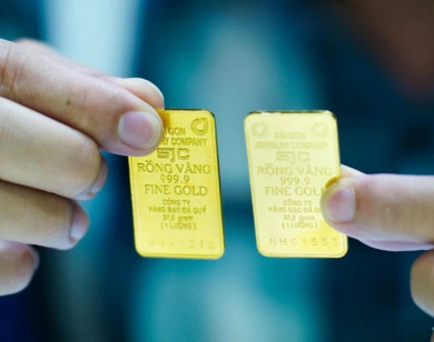 Giá vàng ngày 28/12/2025: Vàng trong nước tăng sốc, phá đỉnh 2025