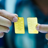 Giá vàng ngày 28/12/2025: Vàng trong nước tăng sốc, phá đỉnh 2025