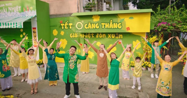 Chưa hết deadline, người trẻ lại căng thẳng trước áp lực dọn nhà đón Tết