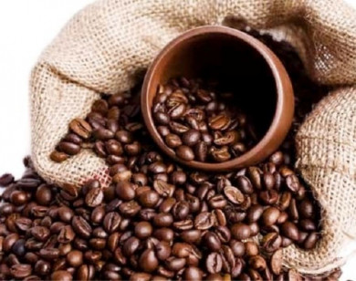 Giá nông sản ngày 29/12/2025: Cà phê và hồ tiêu cùng tăng mạnh cuối năm