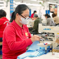 Thu nhập của người lao động năm 2025 tăng hơn 750.000 đồng/tháng